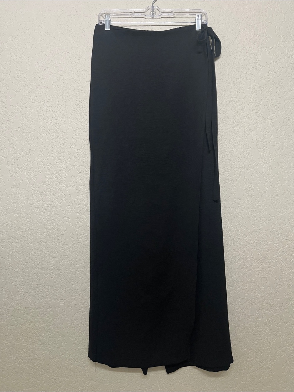 Zara Women’s Size XL Black Wide-Leg Wrap Pants